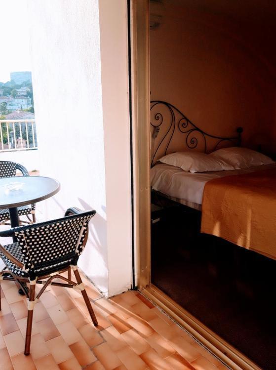 Hotel Restaurant Brasilia Cagnes-sur-Mer Exterior foto